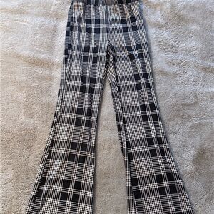 fabkids Black and White Houndstooth Pants